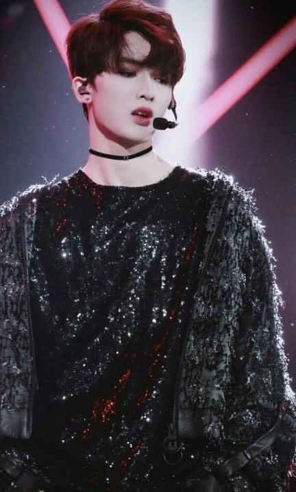 朱正廷“自曝”找女友4个条件，网友听完：这样的女生根本不存在