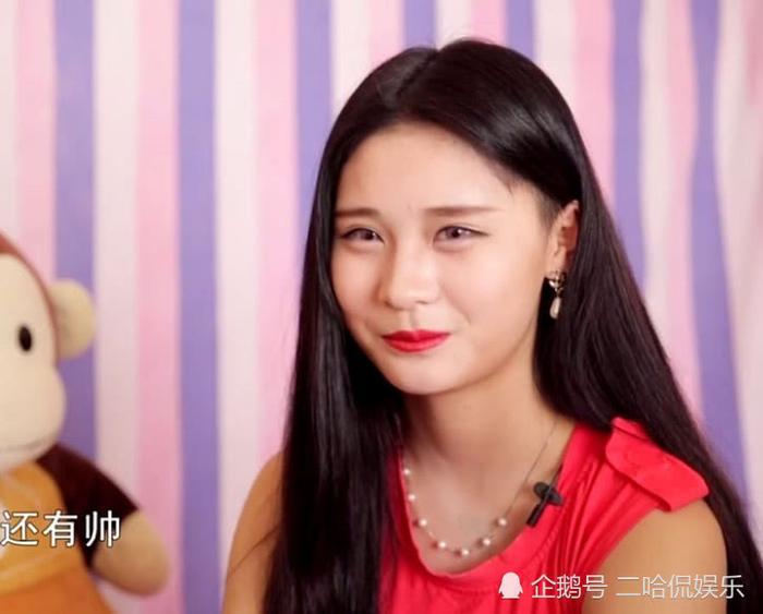 杨馥宇正面回击“叔，化妆不”，却被网友带偏：别再叫我叔了！