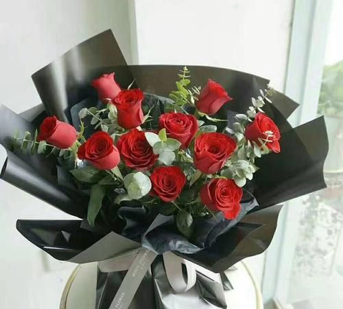 9朵玫瑰代表什么意思