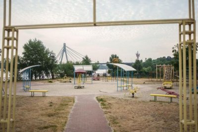 ​乌克兰上半年出生人数暴跌 28%！