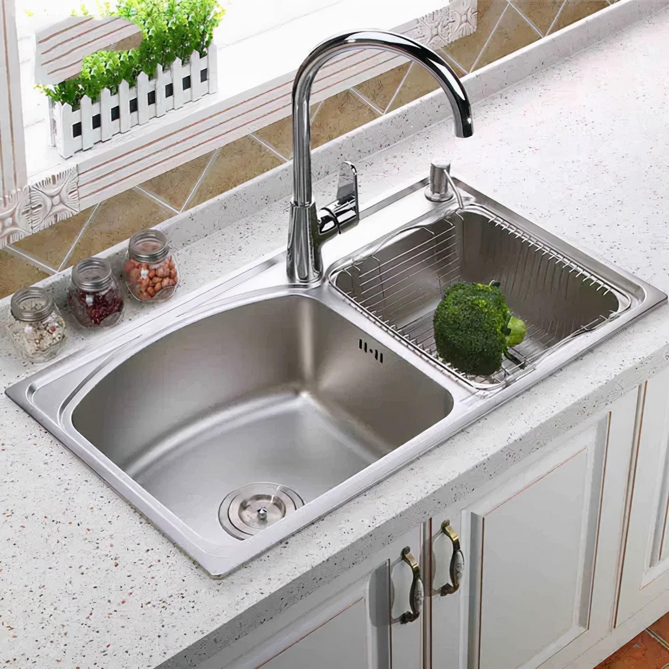 洗菜盆尺寸一般是多少(洗菜盆尺寸多大合适)