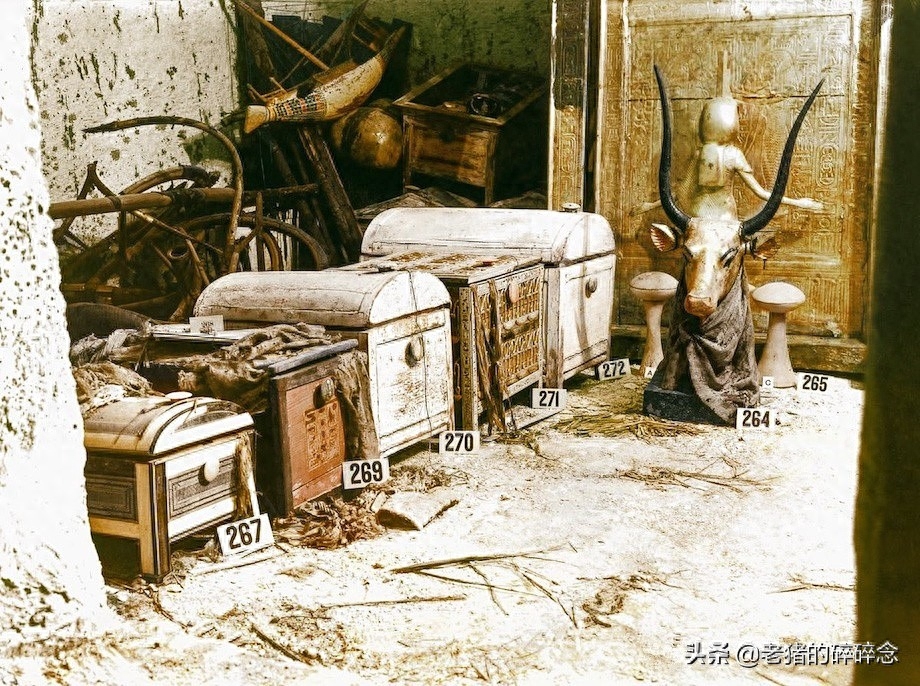 埃及金字塔内部的彩色老照片曝光，法老的宝贝遍地，图5是木乃伊