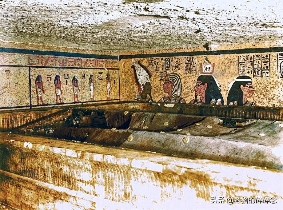 埃及金字塔内部的彩色老照片曝光，法老的宝贝遍地，图5是木乃伊