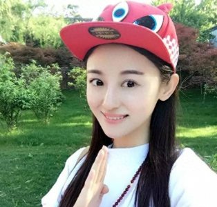 ​“内地小赵雅芝”徐婷葬礼，去世原因让人心酸，李念、翁虹悼念！