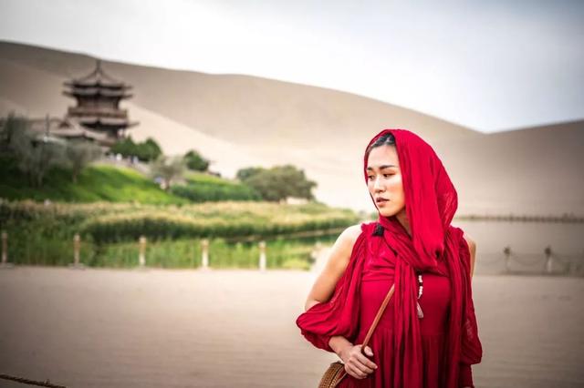 甘肃敦煌是在哪里（甘肃敦煌是一个什么样的地方）(3)