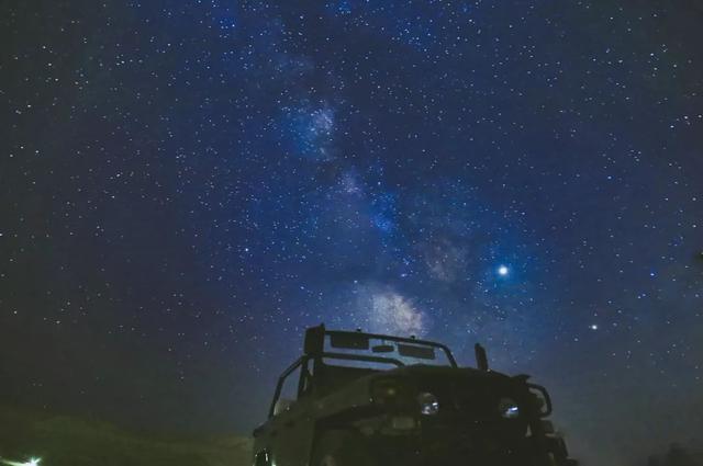 甘肃敦煌是在哪里（甘肃敦煌是一个什么样的地方）(31)