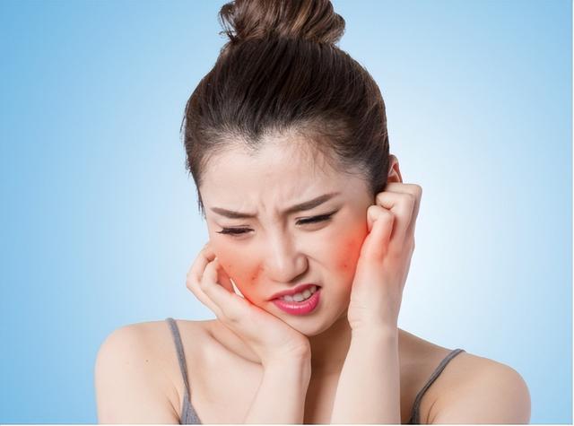 每到换季手脱皮是什么原因（一到换季手就脱皮）(4)