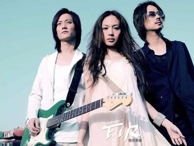 大张伟为什么解散花儿乐队?37岁的大张伟现状如何(5)