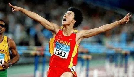 男子110米栏世界纪录（最难打破的六大田径世界纪录）(3)