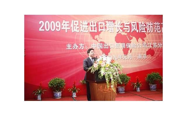 男友提出分手我该怎么办，男友坚持要分手我该怎么办