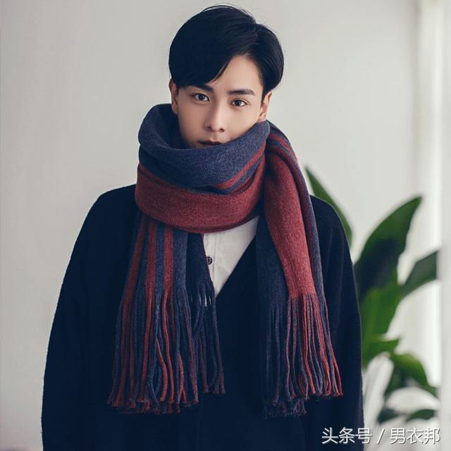 男生系围巾的10种方法，小仙男们都学会了吗？