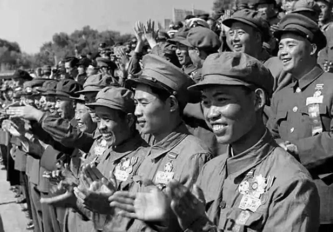 大阅兵几年一次 你知道国庆阅兵是几年一次吗？