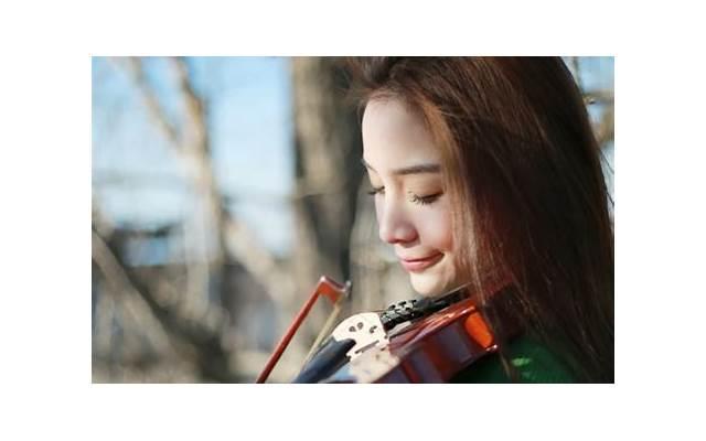 女人好不好追看她微信头像就知道(女人主动追你微信的话)