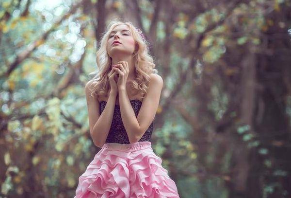 判断一个女人的人品好坏，记得观察她这四个方面，一看一个准！