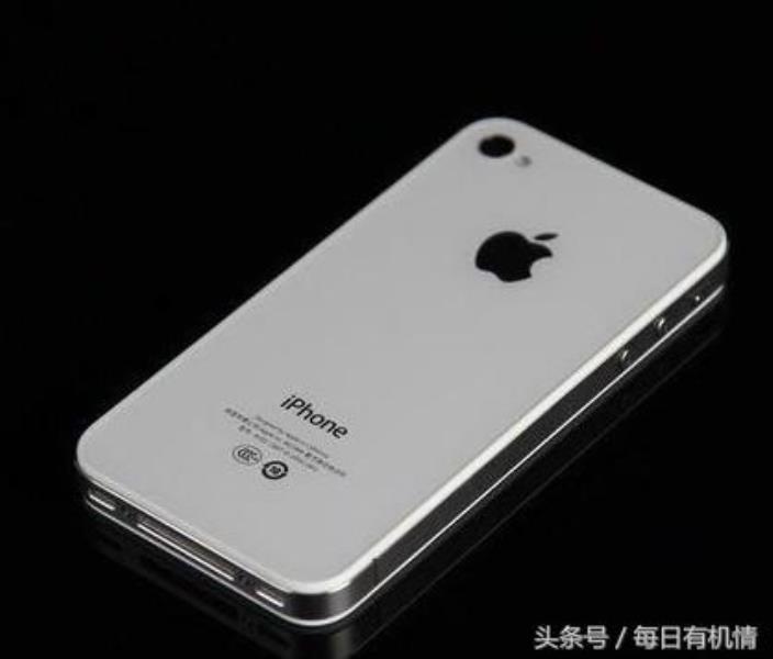 苹果4代白色什么时候上市的(iphone4s中国上市价格)(3)