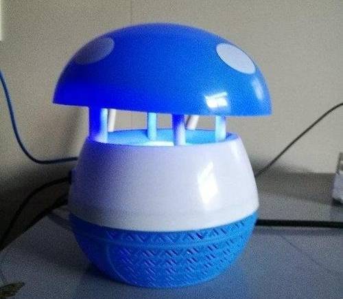 灭蚊灯白天开着有用吗