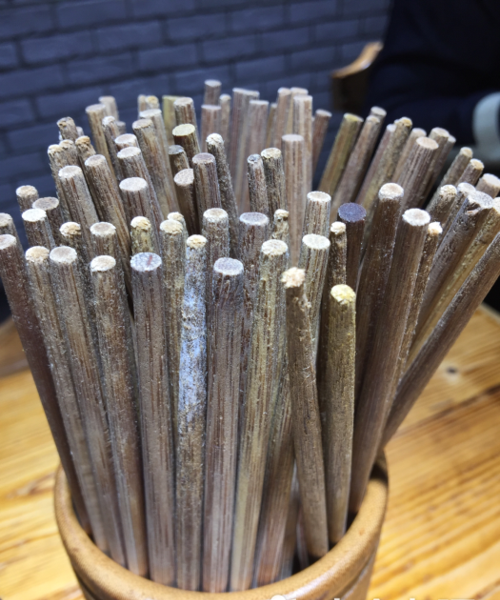 筷子发霉了怎么处理掉