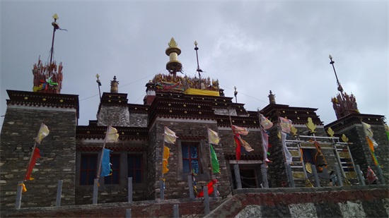 大美青海之拉脊山 ,鹰飞不过去的地方！