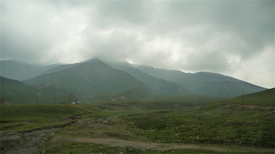 大美青海之拉脊山 ,鹰飞不过去的地方！
