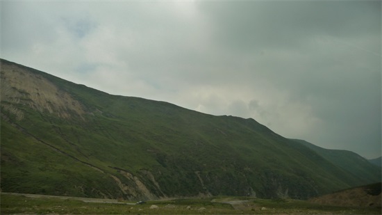 大美青海之拉脊山 ,鹰飞不过去的地方！