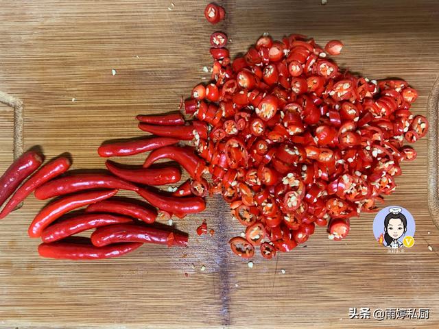 最好的蒜蓉酱做法（教你做万能蒜蓉酱）(8)