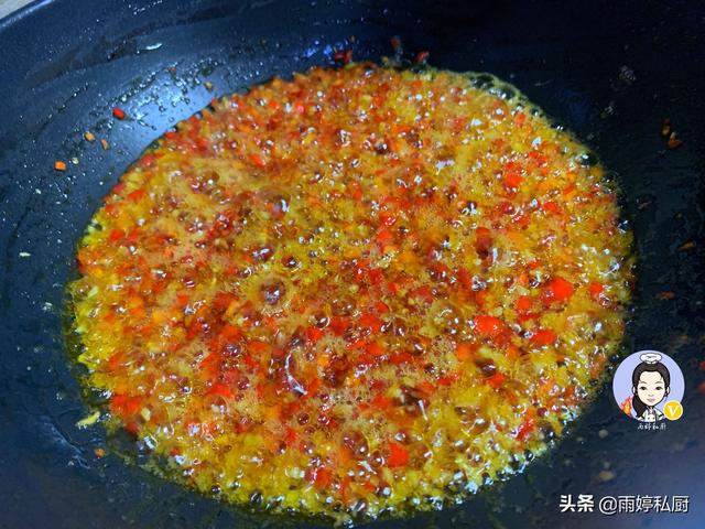 最好的蒜蓉酱做法（教你做万能蒜蓉酱）(12)