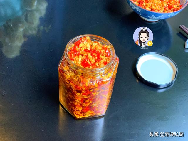 最好的蒜蓉酱做法（教你做万能蒜蓉酱）(15)