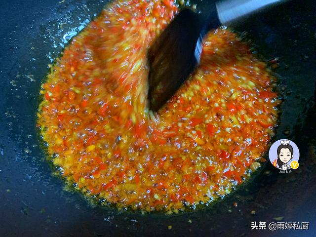 最好的蒜蓉酱做法（教你做万能蒜蓉酱）(13)