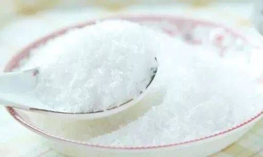 味精和鸡精到底是用什么来制作的呀对人体会不会有什么伤害呢