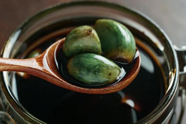 蒜苗炒蒜苗的家常做法（一头蒜的餐桌使命）(4)