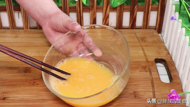 如何制作最美味的西红柿炒鸡蛋（这才是西红柿炒鸡蛋的正确做法）(4)