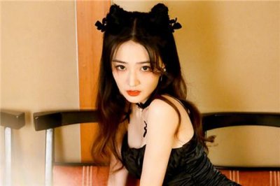 ​怎么跟不认识的妹子搭讪？三招搭讪技巧让女生瞬间给你微信！