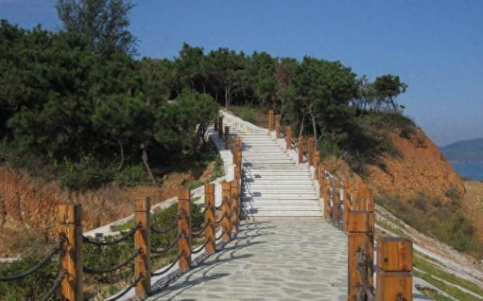 辽宁龙回头景区