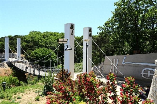 辽宁龙回头景区