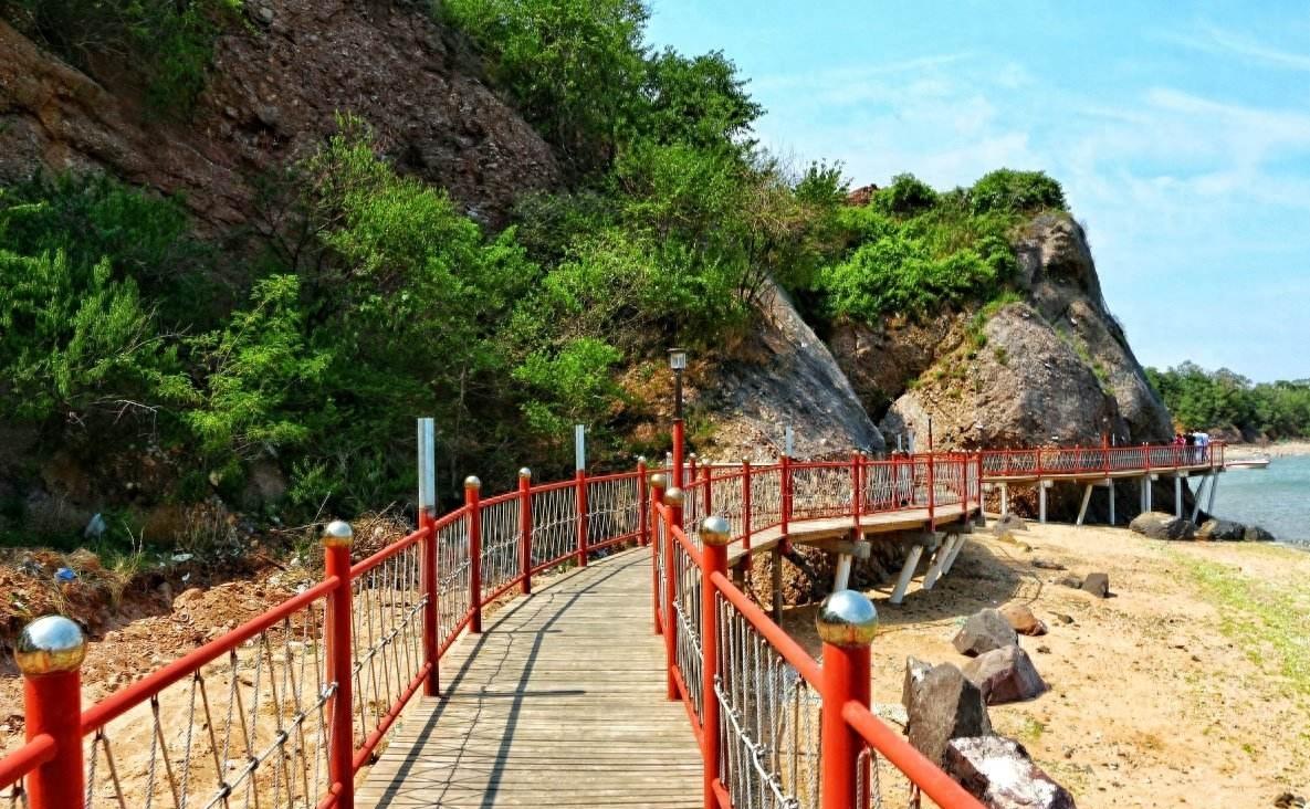 辽宁龙回头景区