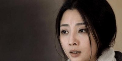 ​殷桃的嘴为什么一直是“破”的，在接受采访时，她说出了原因