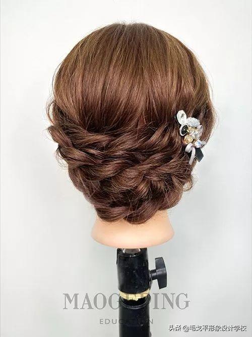 长发怎么盘发好看又简单（头发怎么盘好看）(7)