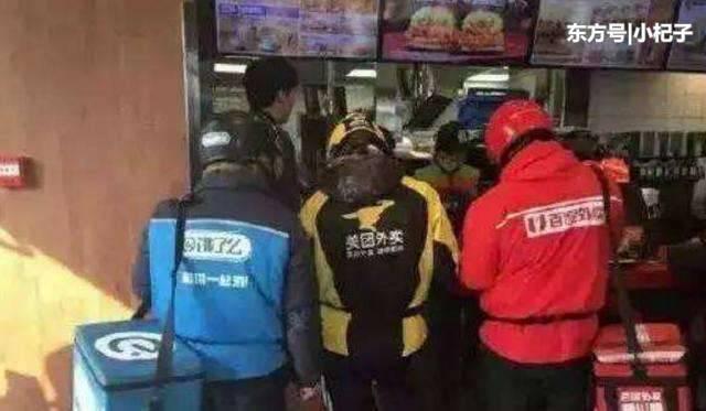 美团外卖员一个月能赚很多钱吗? 辞职员工揭开真实情况