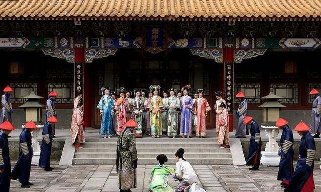 皇后住在哪个宫殿