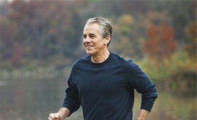 ​坚持每天慢跑半小时效果（每天坚持慢跑40分钟）