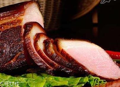 烟熏腊肉怎么炒好吃？做法多多任你选