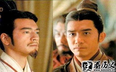 《赤壁》中诸葛亮与周瑜的剧照