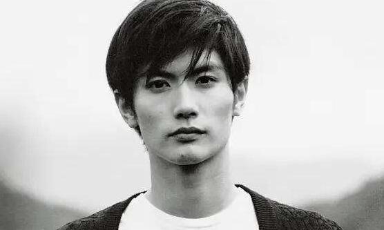 三浦春马被救治时仍有微小心跳 三浦春马为什么寻短见？