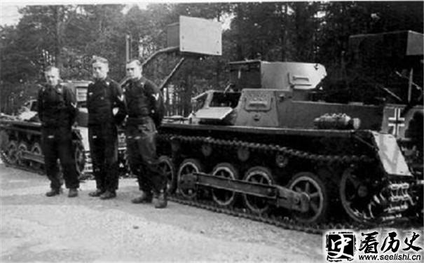 德波战争中德军装甲兵照片