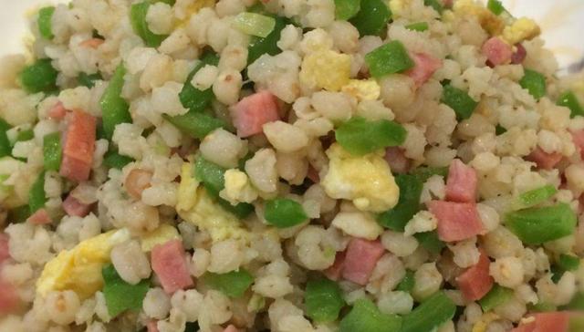 高粱粉的做法和吃法大全（用高粱制作的美味佳肴推荐）