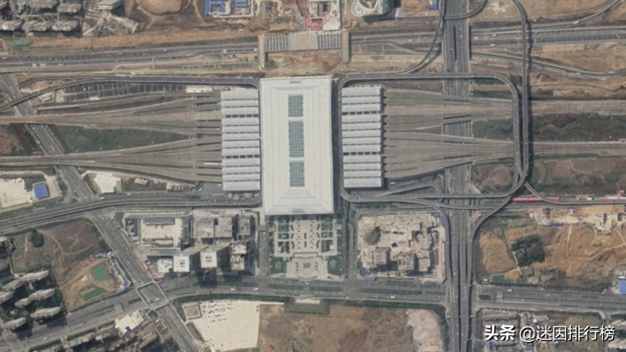 航拍动车D3154次（汉口-南通）各车站，途经合肥、扬州