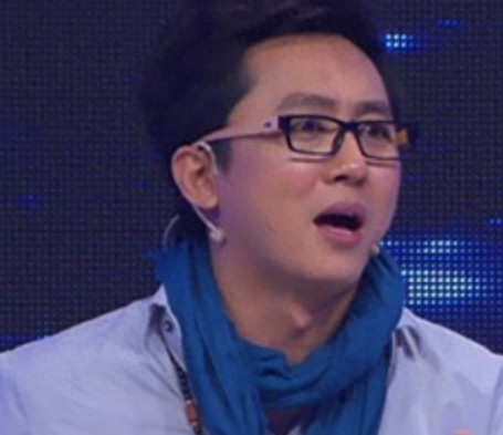 方琼的好搭档程成近照曝光，现在45岁仍然没有结婚！