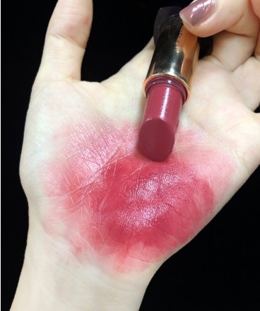 雅诗兰黛420,真的是一个神奇的色号,老少都可以用