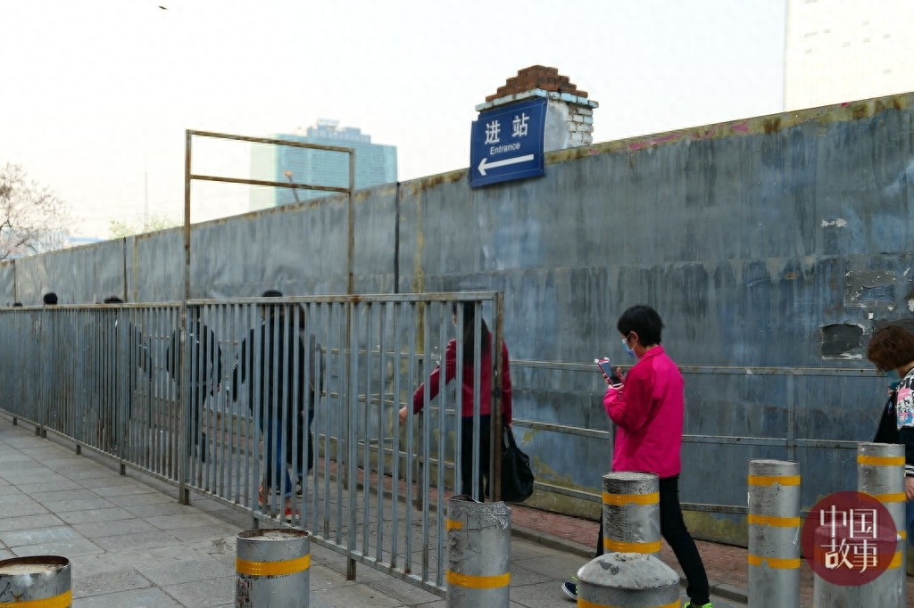 地铁苹果园站4月18日起封站 明年年底恢复