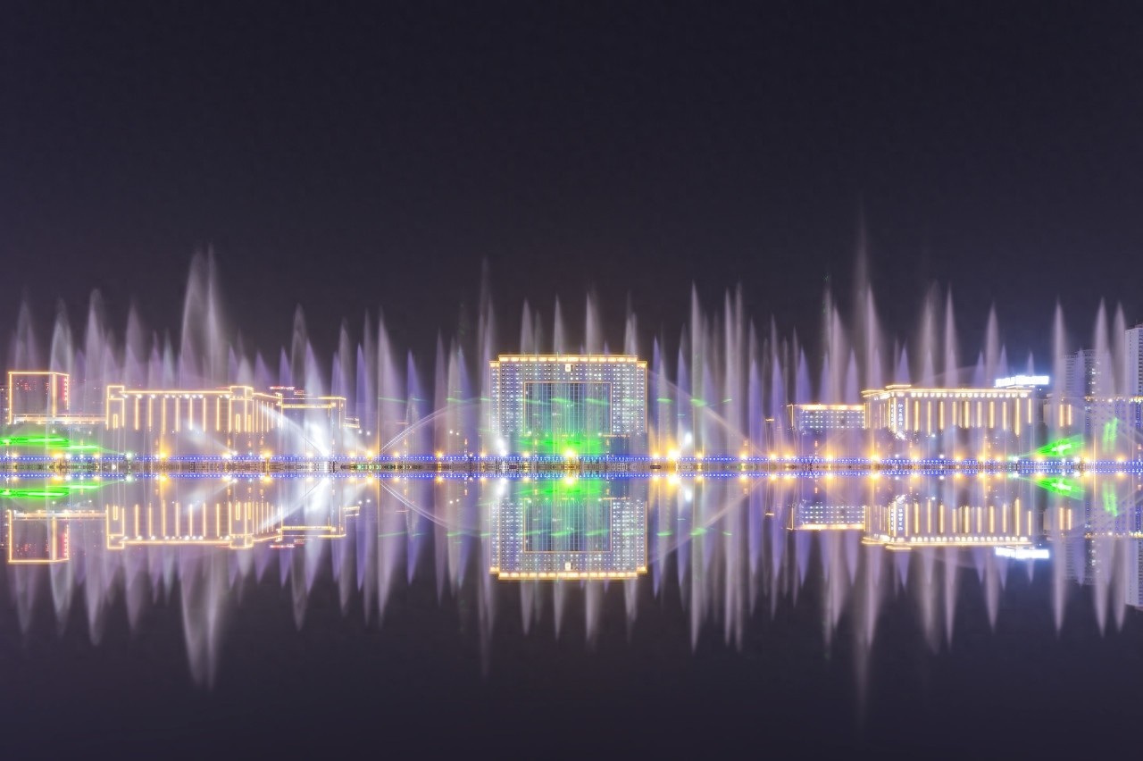 洛阳音乐喷泉又称洛阳南湖音乐喷泉，是“亚洲第一大音乐喷泉”